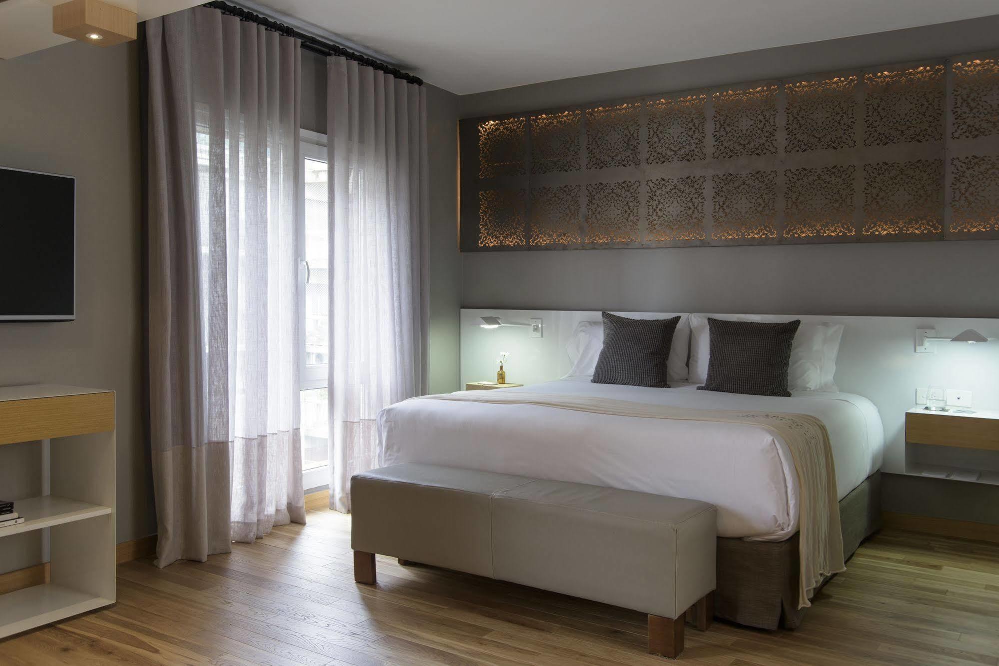 Hotel Arenales Buenos Aires Exterior photo
